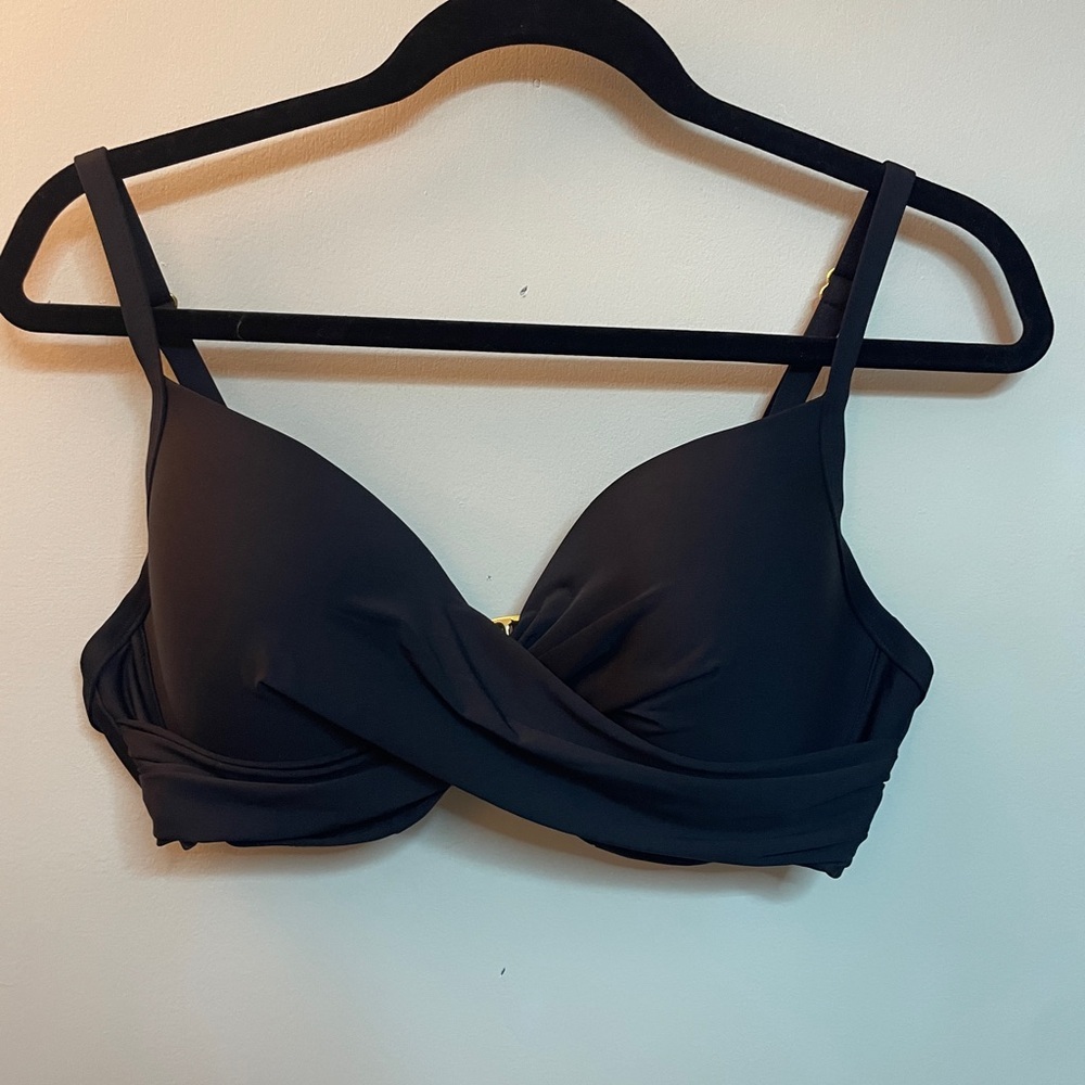 Freshwater Elegant Black‎ Bikini Top size XL